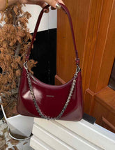 حقيبة كتف نسائية بسلسلة فضية بلون عنابي - KSA